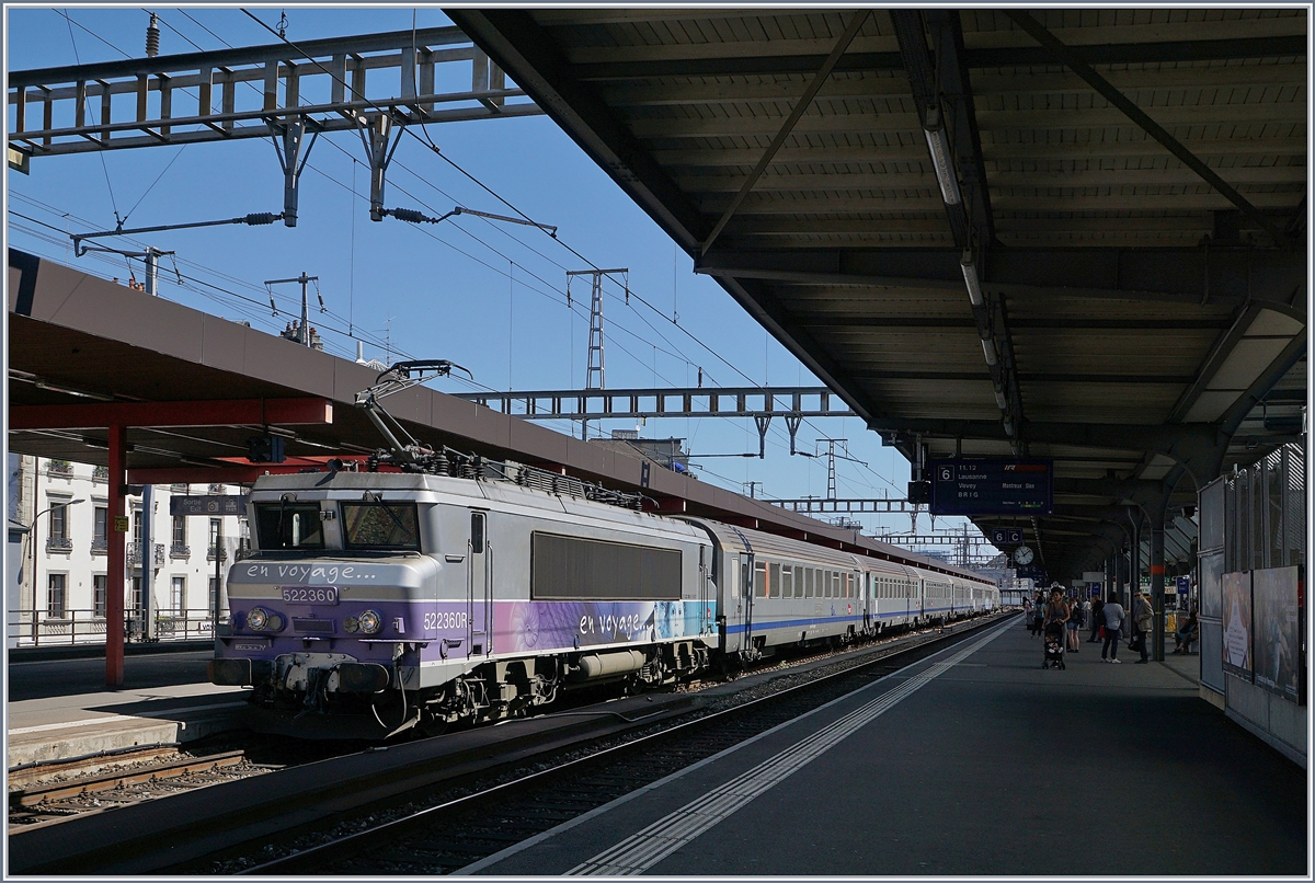 The SNCF BB 22360 with a TER in Geneva. 19.06.2018