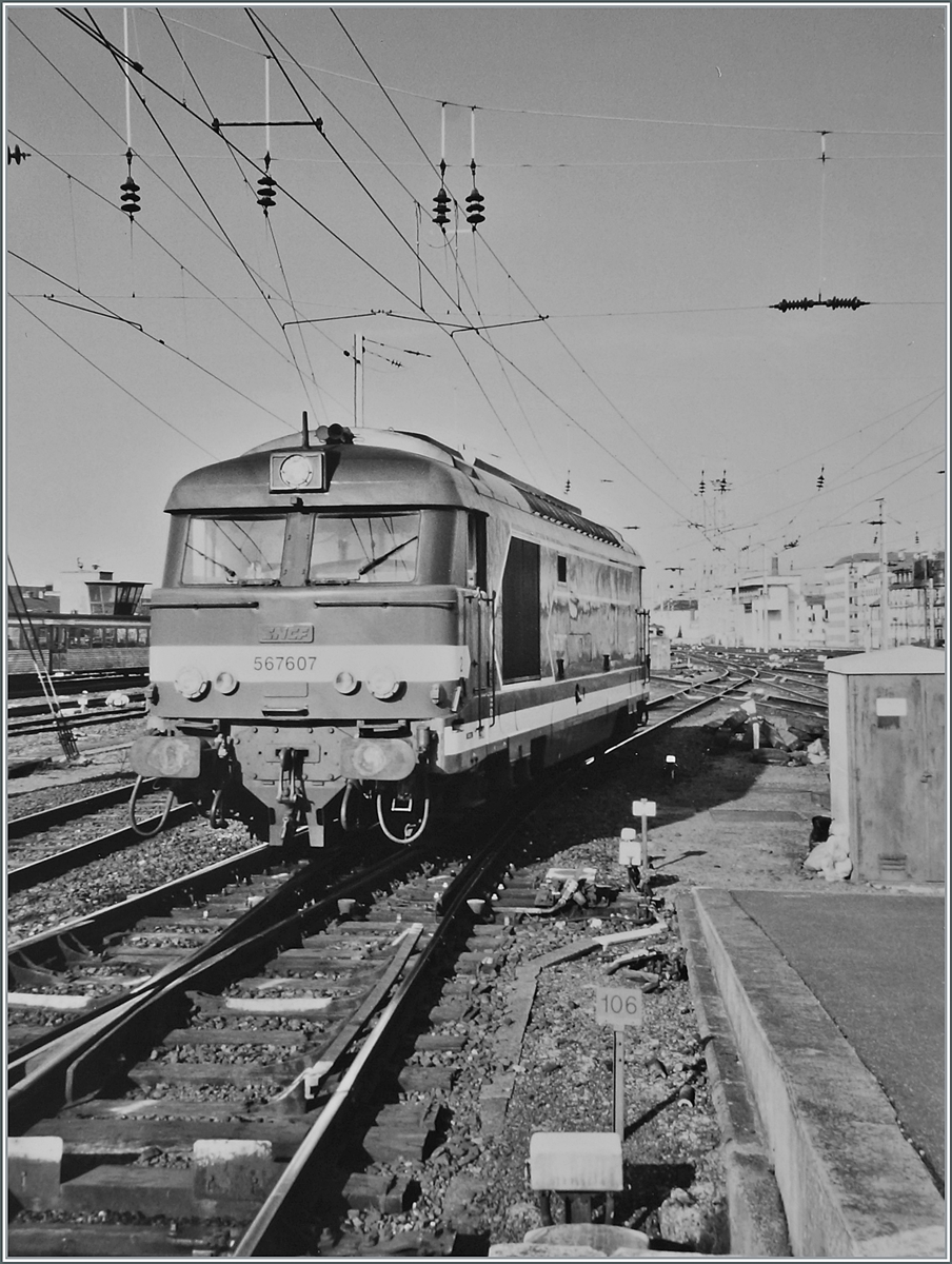 The SNCF BB 67607 in Strasbourg. 

13.03.2000