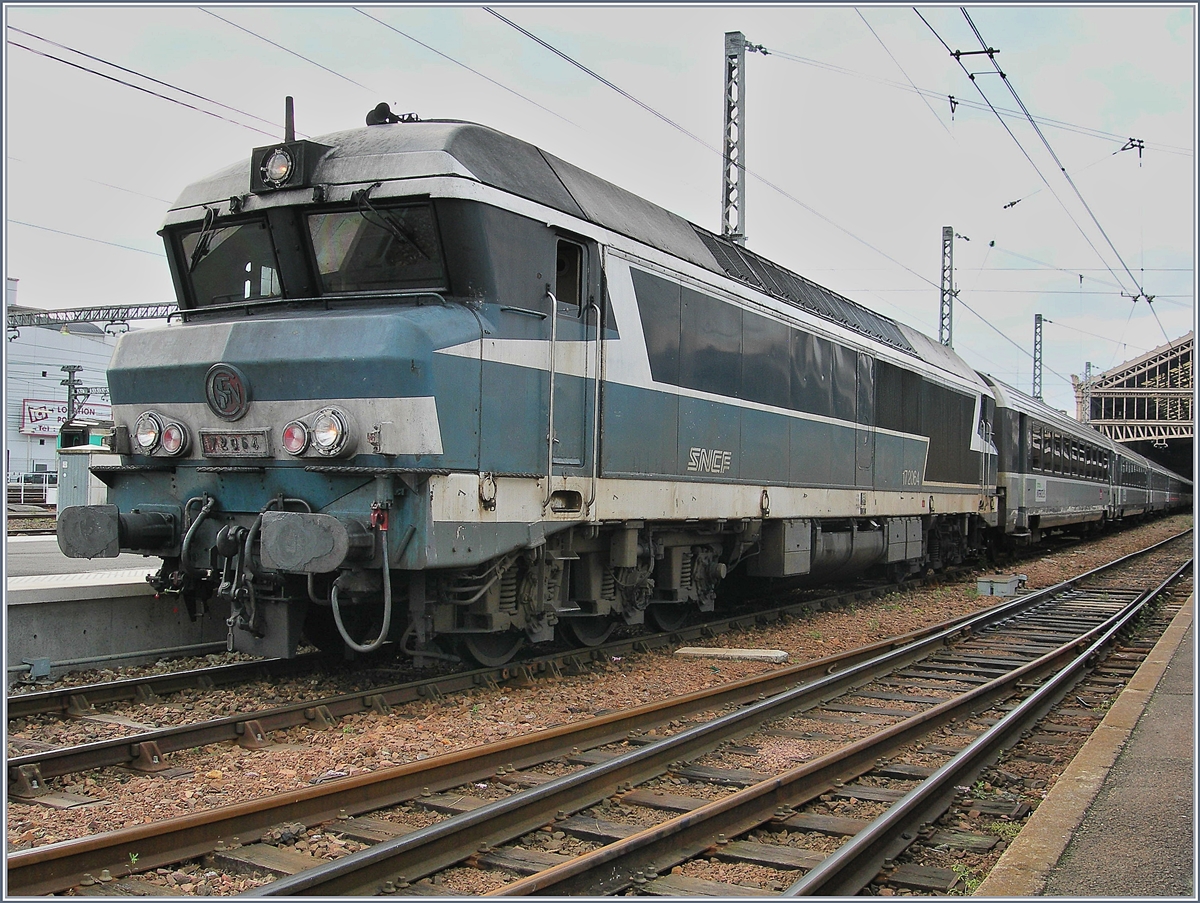 The SNCF CC 72 064 in Tours.
22.03.2007