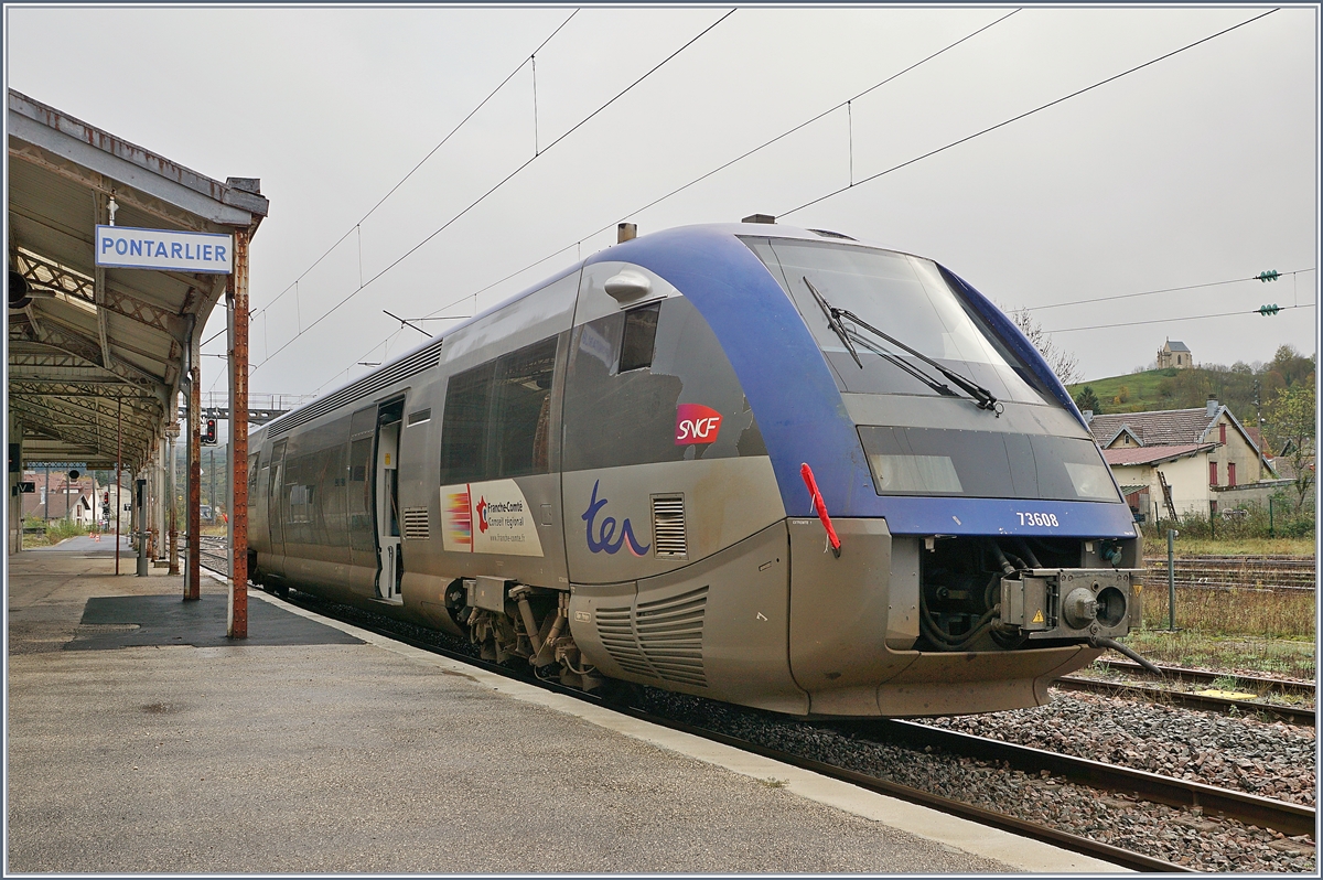 The SNCF TER X 73608 in Pontarlier. 

29.10.2019