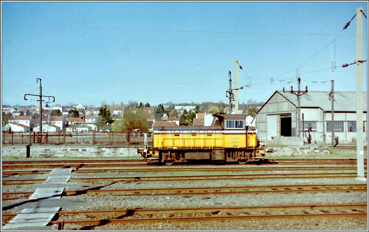 The SNCF Y 8437 in Forbach.
(analog picture)
14.02.2002