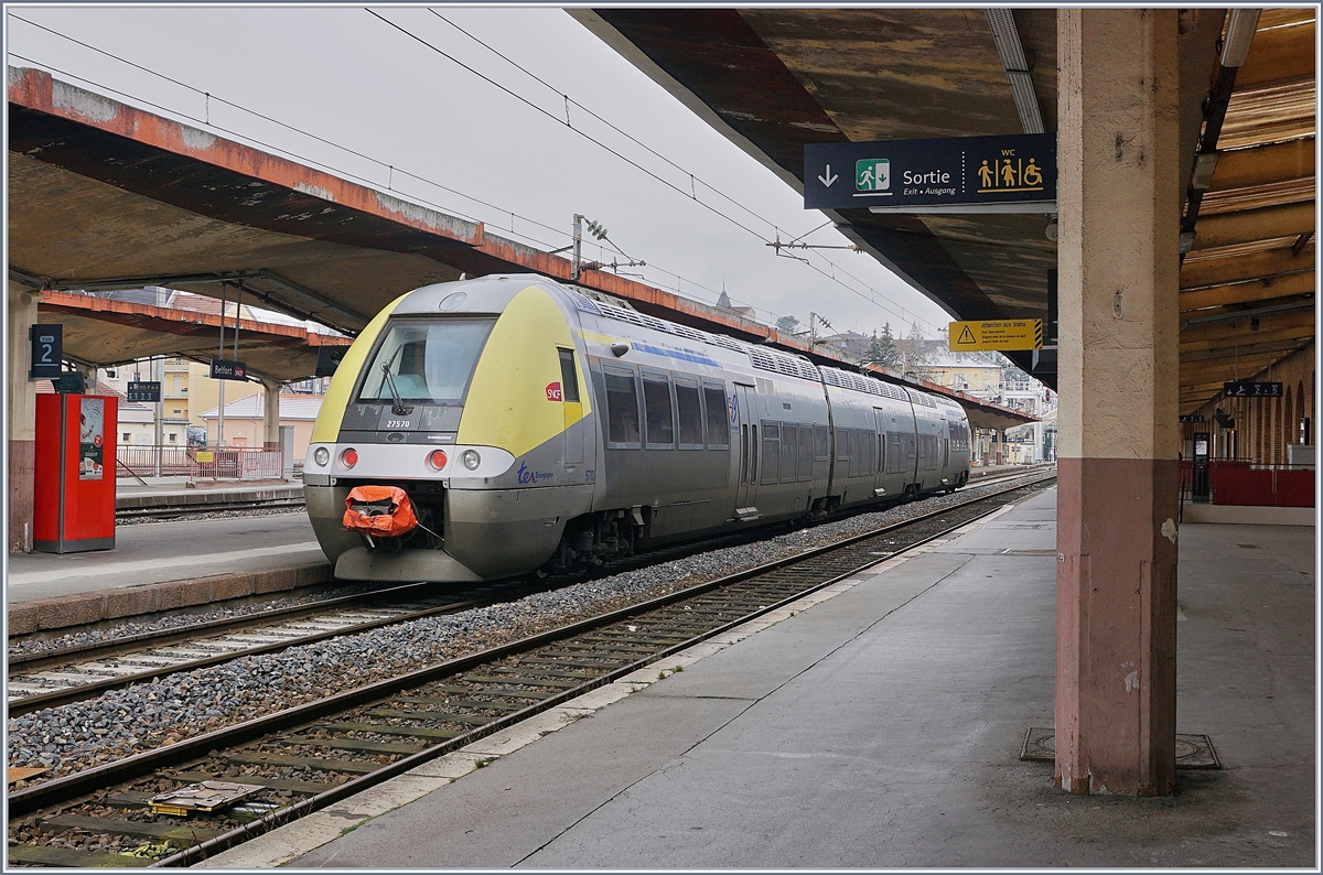 The SNCF Z 27570 to Meroux TGV in Belfort.
11.01.2019
