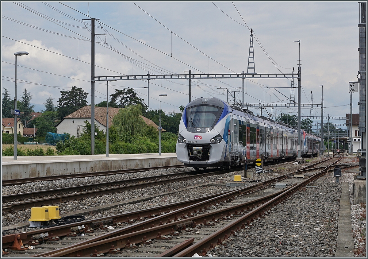 The SNCF Z 31 5495 and an other one in Coppet. 

28.06.2021