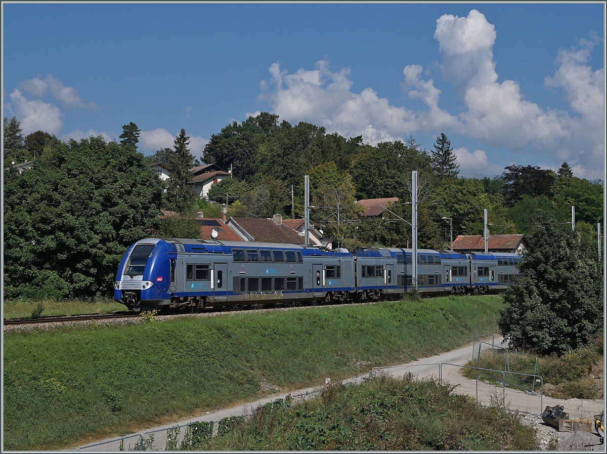 The SNCF Z Z 24399  Computermouse  on the way from Geneva to Valence in Pougny-Changy. 

06.09.2021