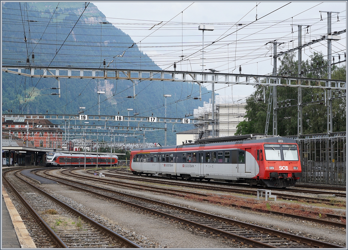 The SOB RABe 566 076-6 and his ABt in Arth Goldau. 
24.06.2018