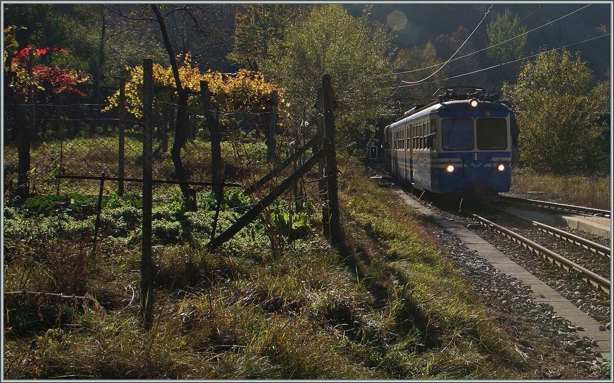 The SSIF ABe 8/8  Roma  is arriving at Verigo. 
31.10.2014