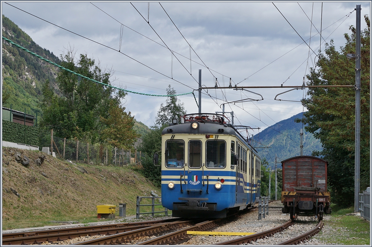 The SSIF Ferrovia Vigezzina ABe 6/6 35  Verbano  in Malesco.
05.09.2016