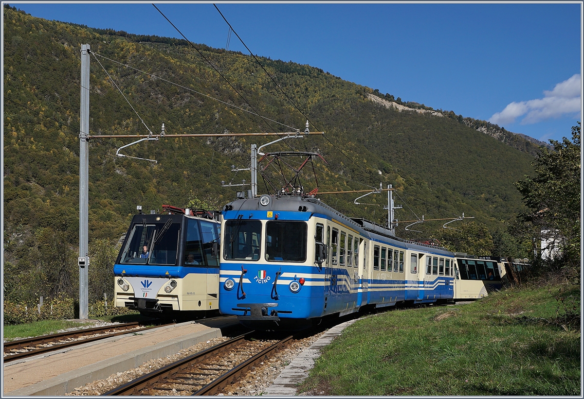 The SSIF Treno Panoramico and the ABe 8/8 22 TICINO in Verigo.

10.10.2019