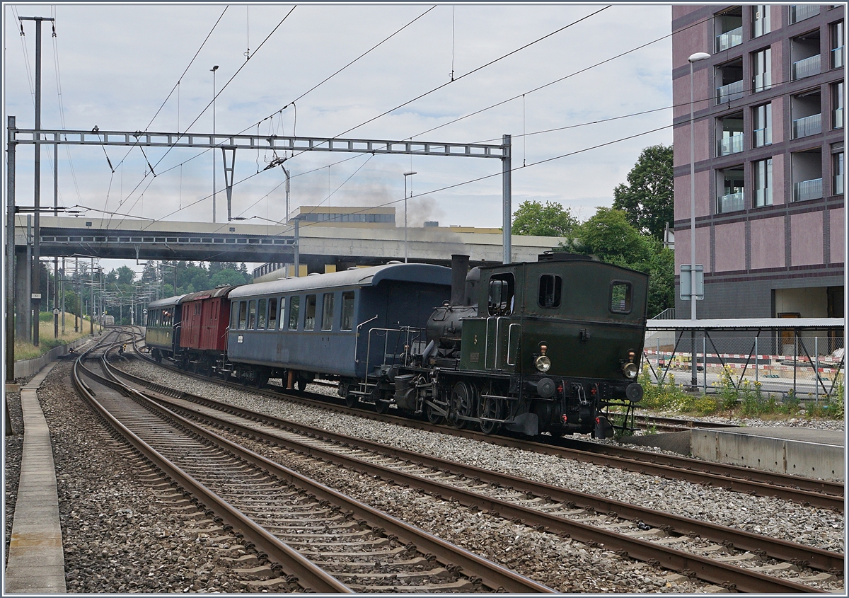 The ST E 3/3 N° 5 is arriving at Sursee. 

24.06.2018

