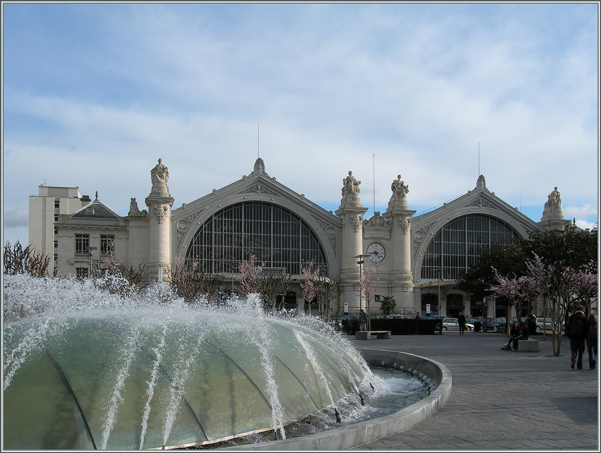 The Station of Tours. 
19.03.2007