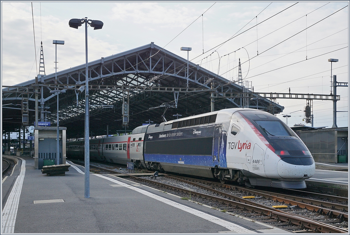 The TGV Lyria 4405 "Disney Land Paris" in Lausanne. 22.07.2018 - Rail