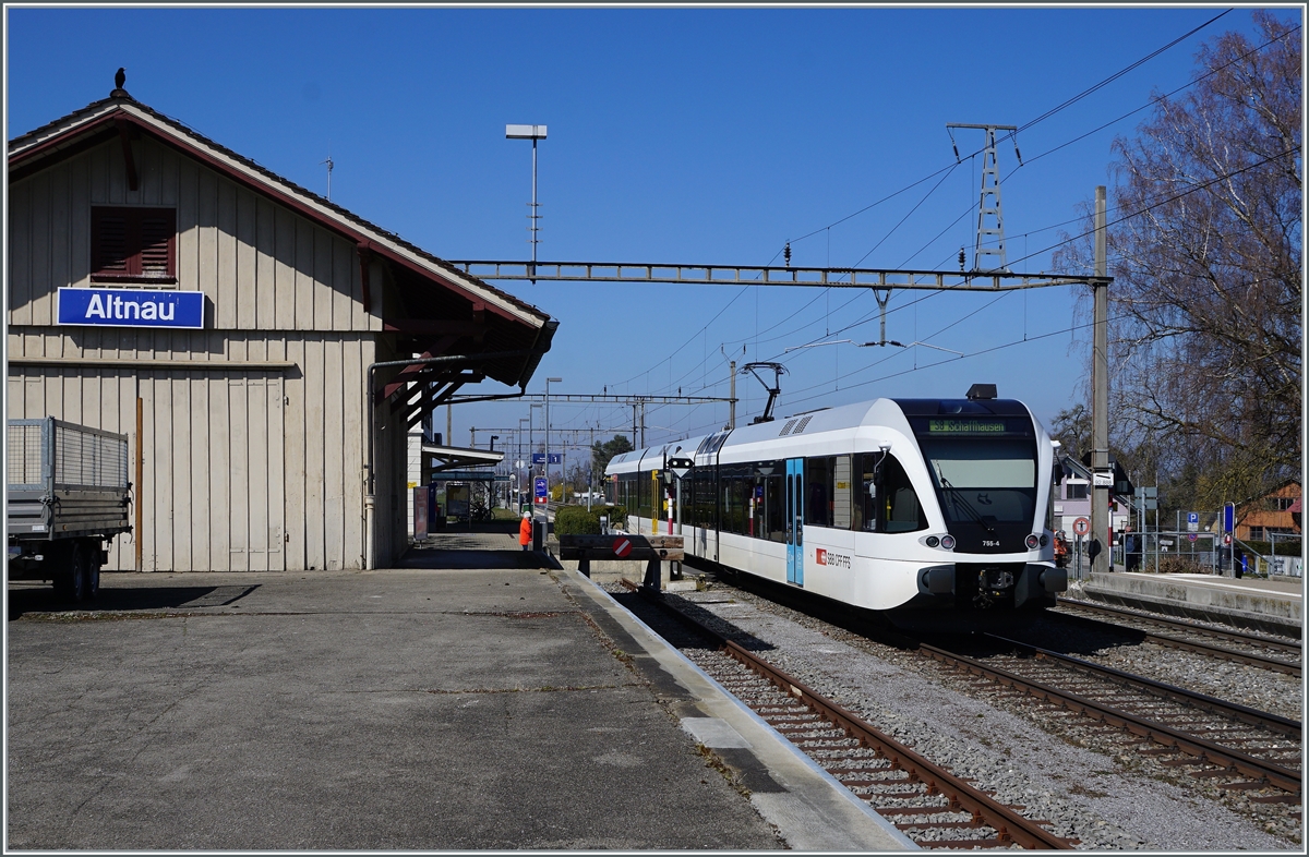 The THURBO GTW 526 755-4 by his stop in Altenau.

24.03.2021