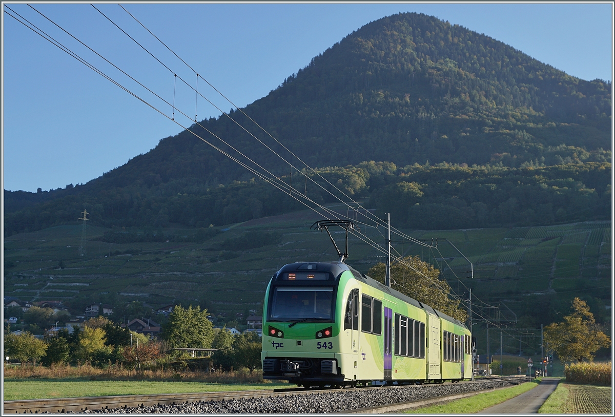 The TPC Beh 2/6 545 on the way to Aigle in Villy.

11.10.2021