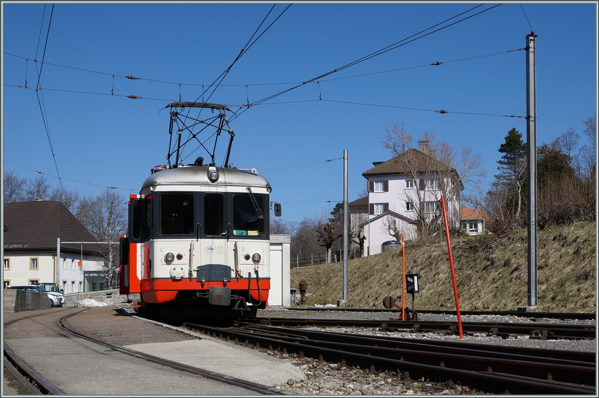 The transN BDe 4/4 N* 3 in Les Brenets.
18.03.2016