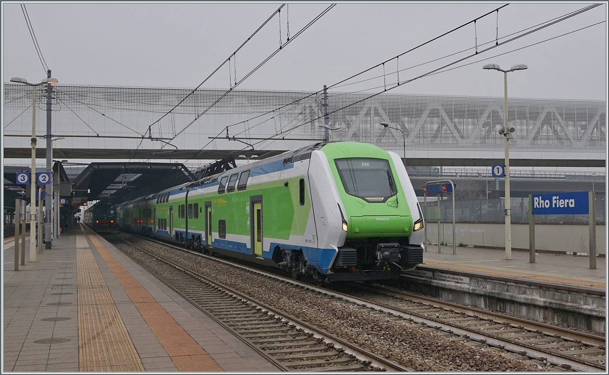 The Trenord ETR 421 022  Rock  to Rho by his stop in Rho Fiera Milano.

24.02.2023 