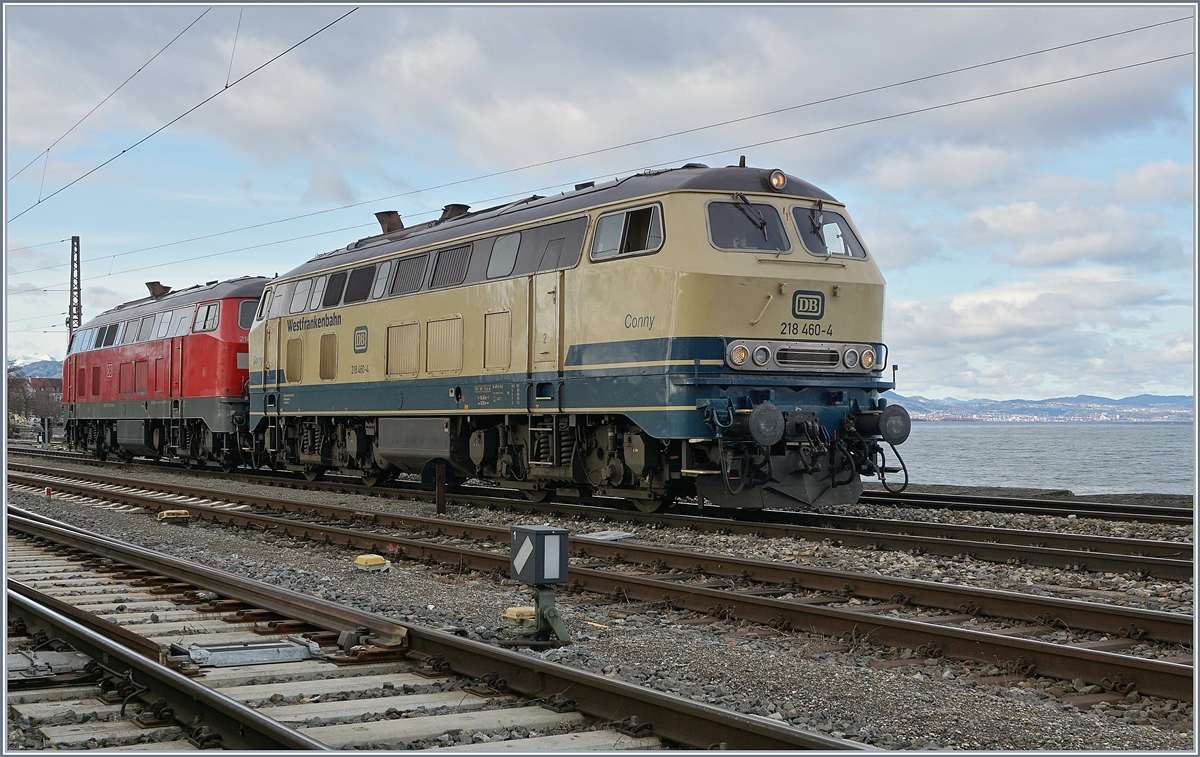 The Westfrankenbahn 218 460-4 and the DB 218 419-0 are waiting in Lindau of the EC from Zürich.

16.03.2019