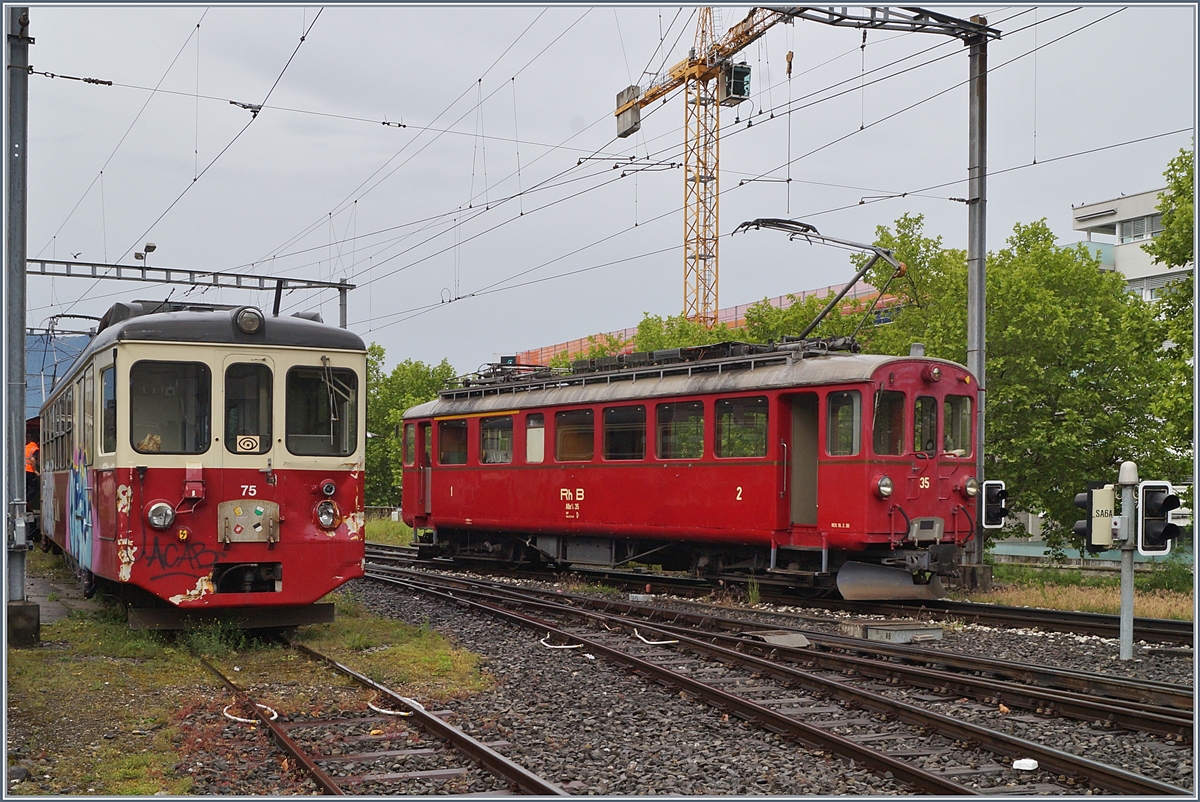 TheCEV BDeh 2/4 75 and the RhB ABe 4/4 I 35 (by BC) in Vevey.
28.05.2018