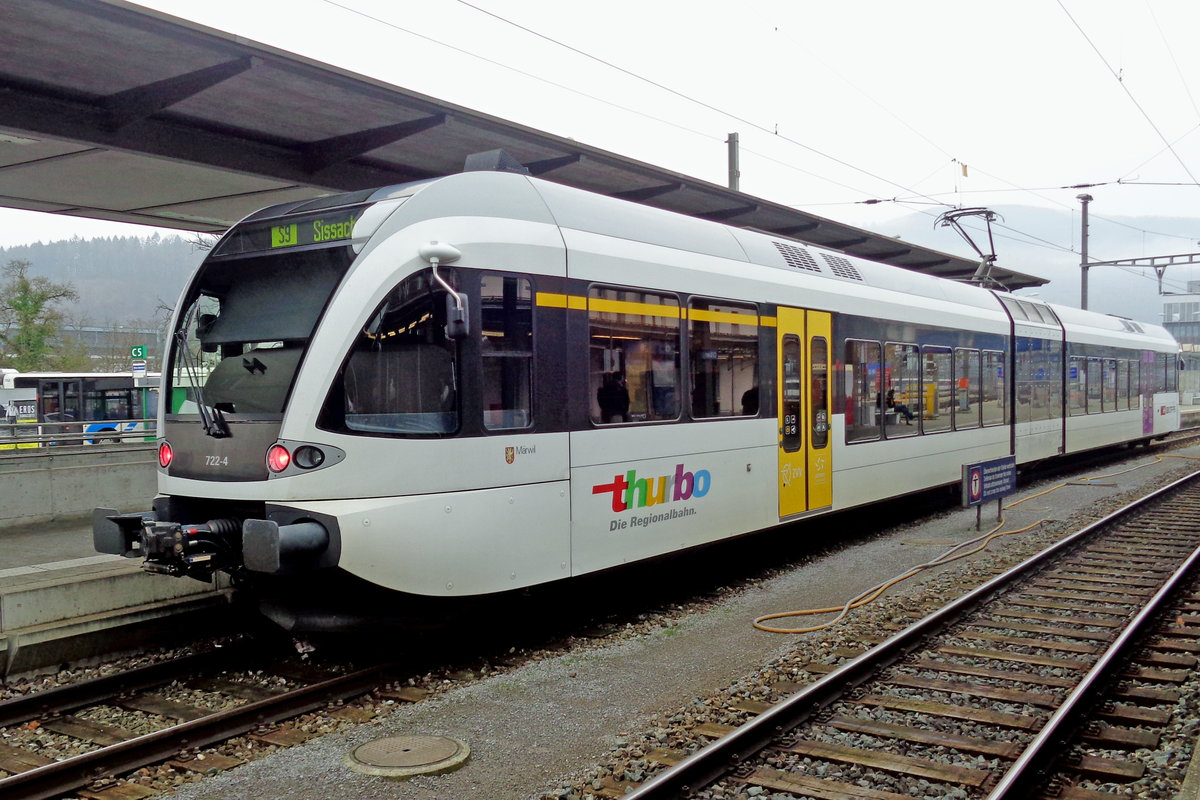ThurBo 722-4 stands in Olten on 22 March 2017.