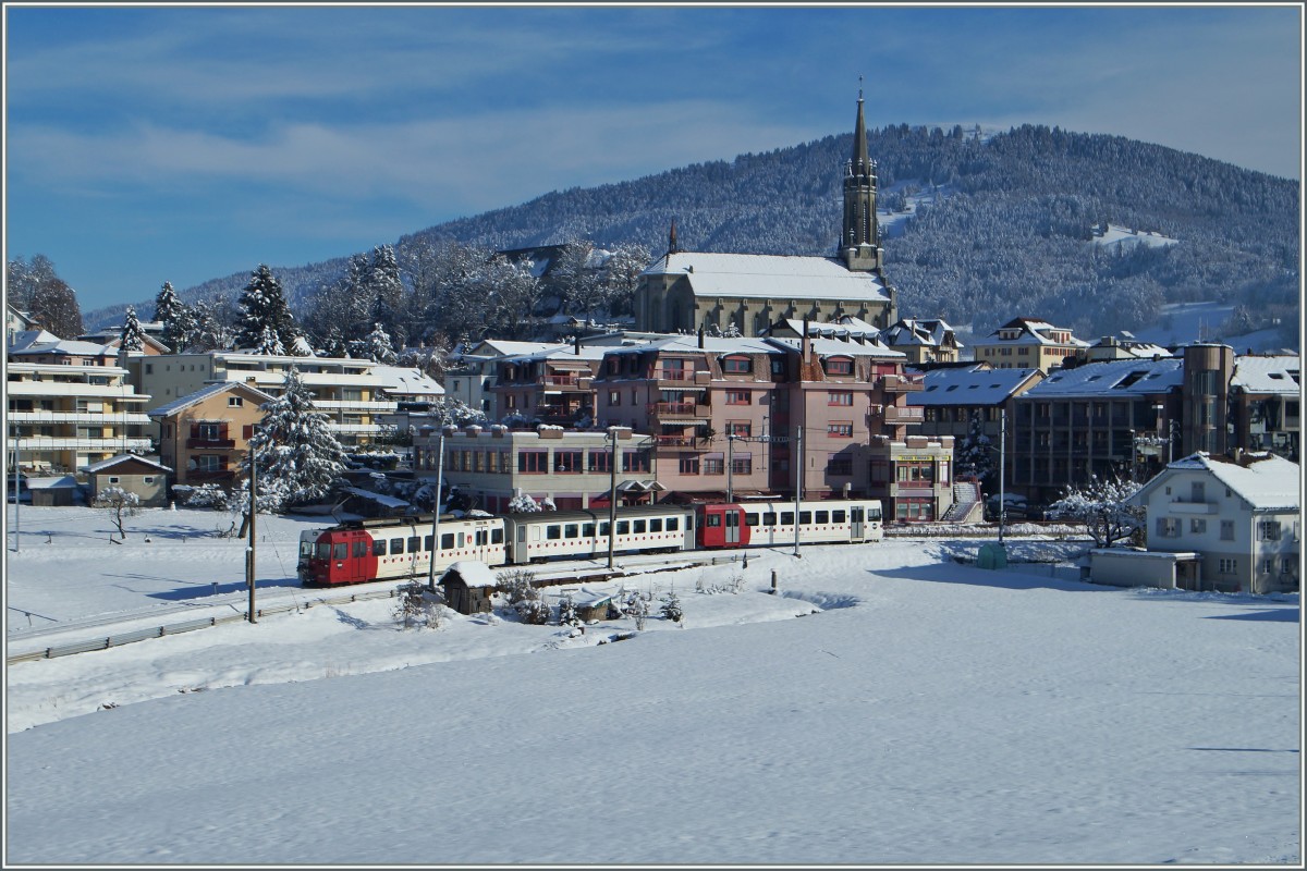 TPF local train by Châtel St Denise.
21.01.2015