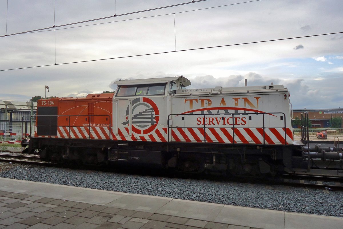 Train Services 104 stands at Tilburg on 3 September 2015.