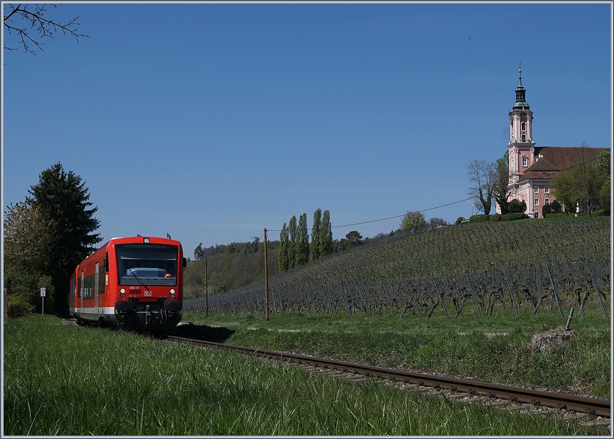 Two DB VT 650 on the way to Friedrichshafen by Birnau.
24.04.2017