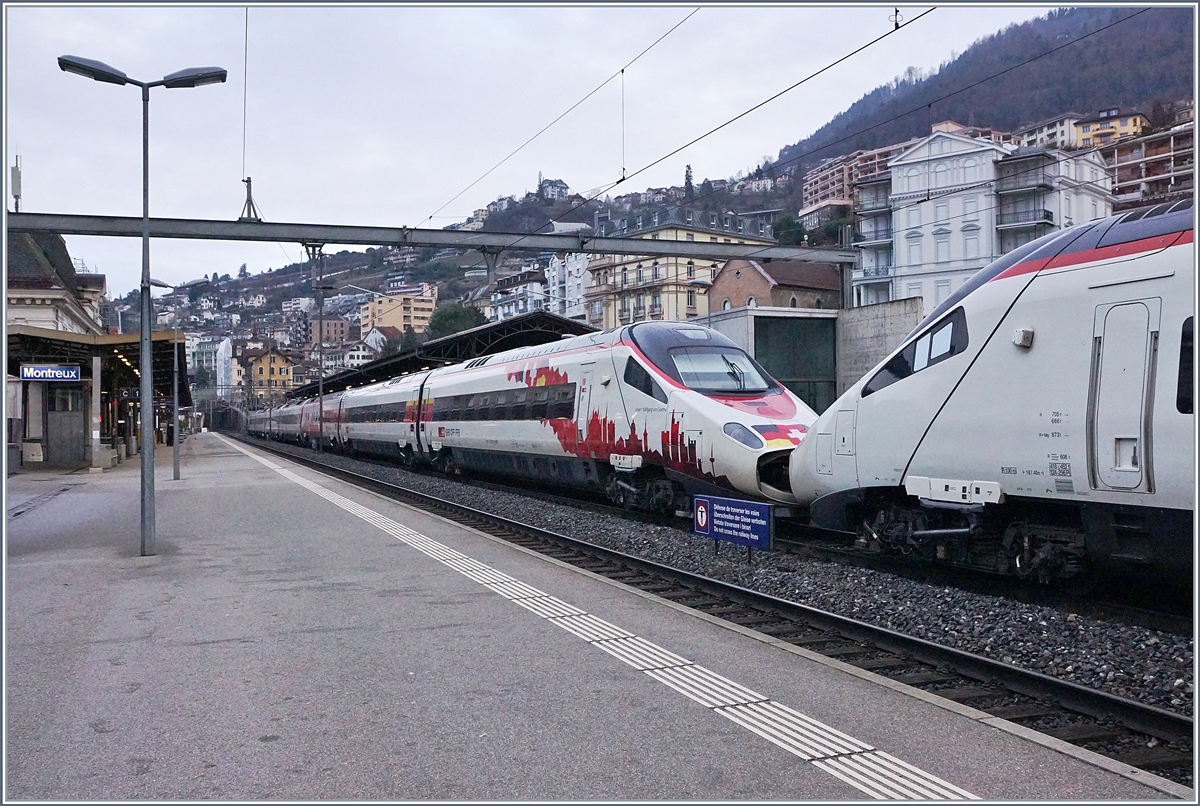 Two SBB ETR 610 / RABe 503 from Geneva to Venezia by his stop in Montreux.
07.01.2018