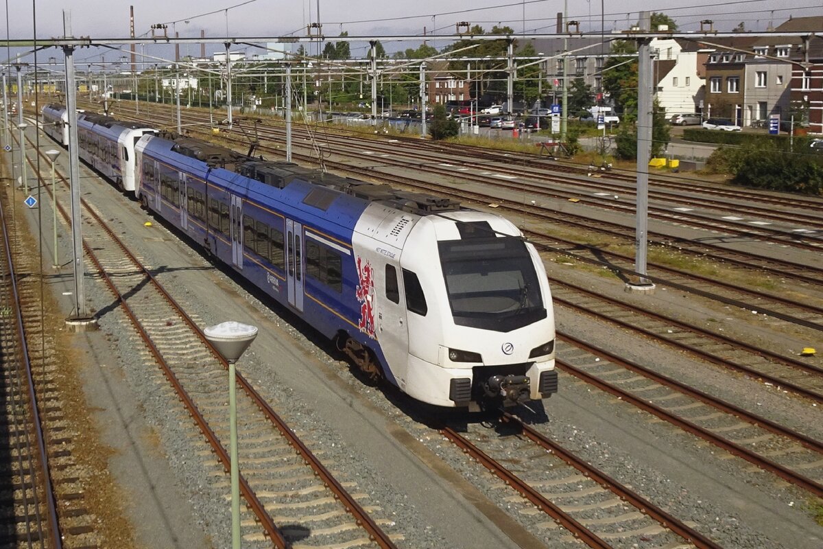 View from a brigde on Arriva Limburg 457 at Maastricht on 23 September 2021.