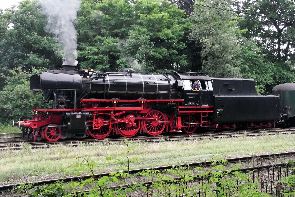 VSM's 23 076 bolasts off steam at Kerkrade as guest with the ZLSM on 12 July 2014.