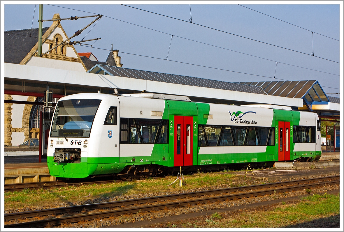 VT 128 of the Süd-Thüringen-Bahn GmbH (STB) is a Stadler Regio-Shuttle RS1 (95 80 0650 528-2 D-STB) on 24.08.2013 in the main station Eisennach.