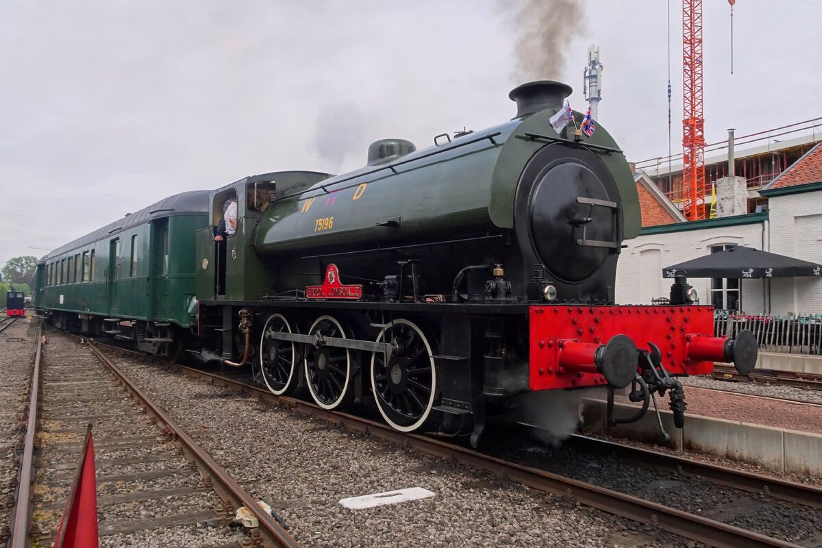 War Department 75196 stands ready for departure with a steam shuttle to Eeklo at Maldegem on 6 May 2023.