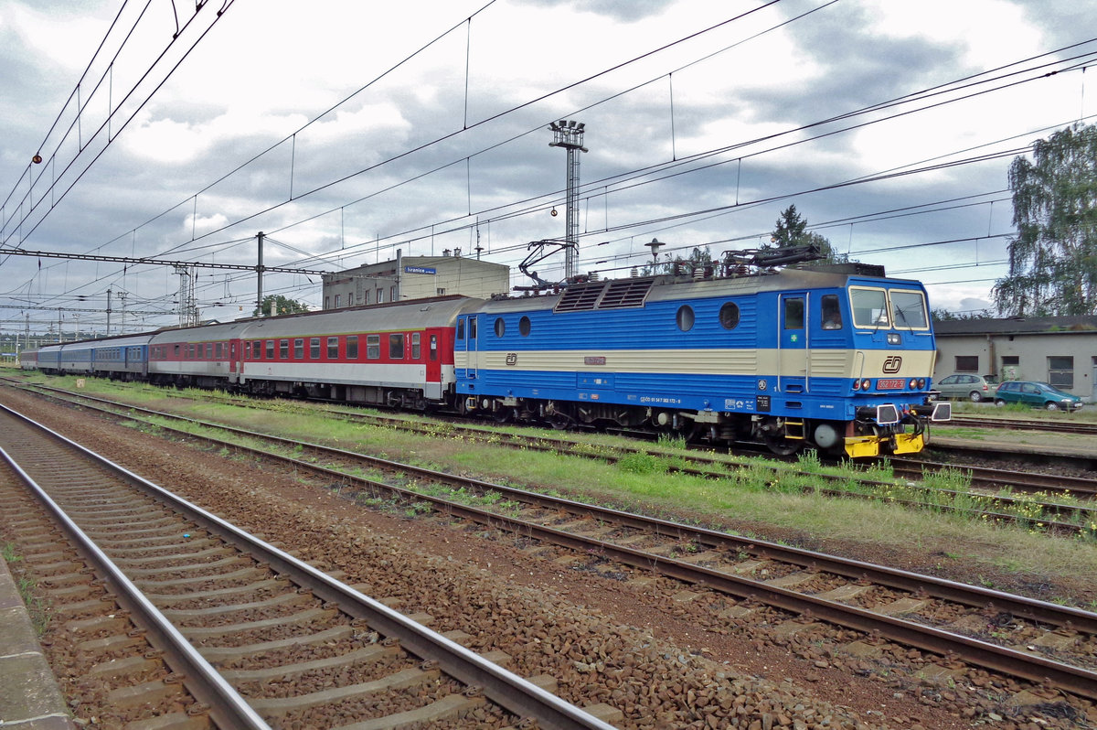 With a train from Zilina via Puchov, Horni Lidec and Valasski Merezici 362 172 calls on 22 September 2017 at Hranice nad Morave.