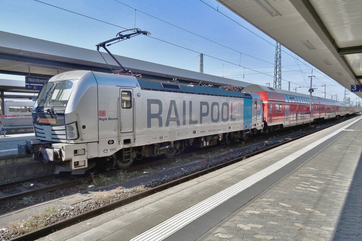 With an RE to Coburg, Railpool 193 801 stands in Nürnberg Hbf on 21 May 2018.