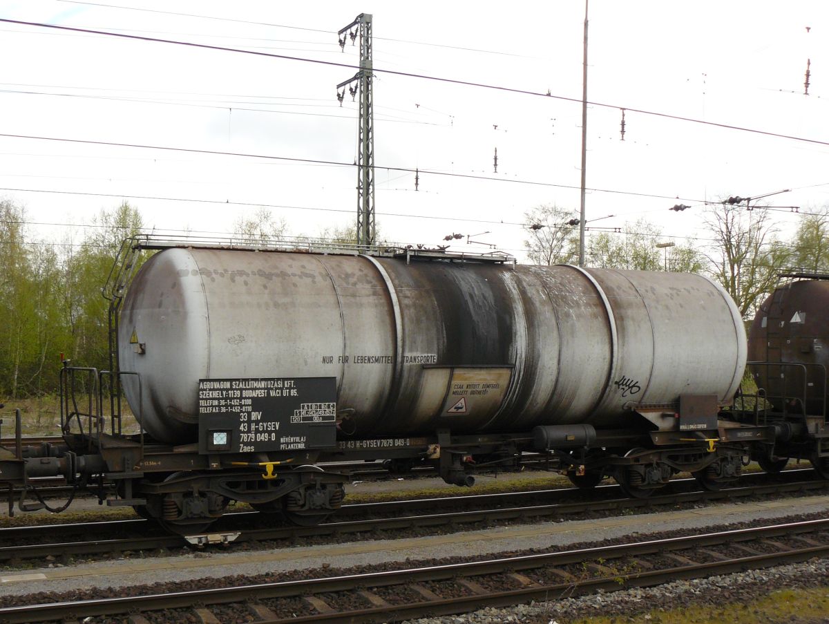 Zaes tankcar with number 33 43 7879 049-0 owned by GYSEV from Hungary. Emmerich, Germany 18-04-2015.
