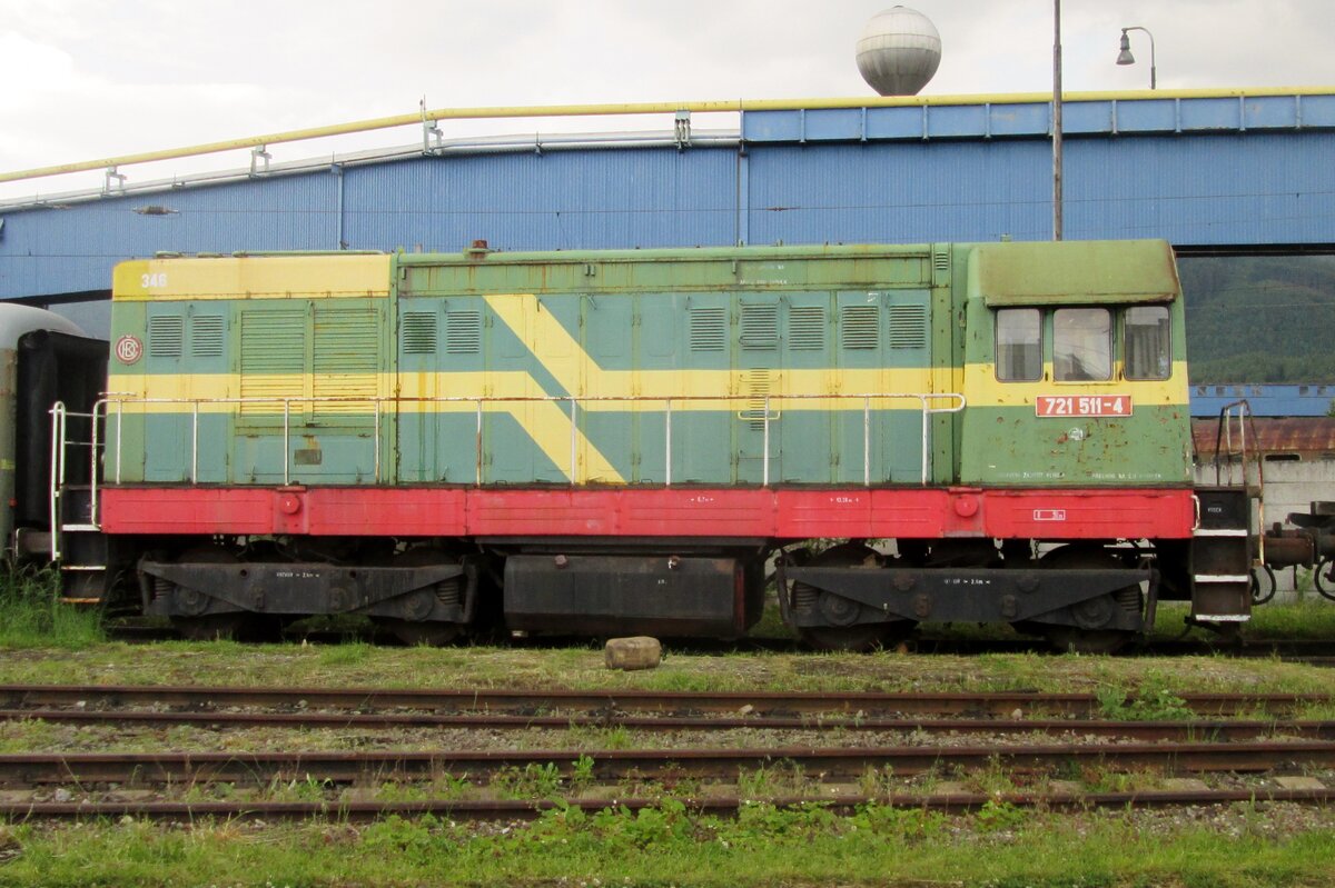 ZOS Vrutky's 721 511 stands at Vrutky Nakladi Stanica on 30 May 2015.