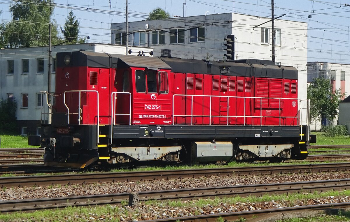 ZSSK 742 275 stands at Vrutky on 25 August 2021.