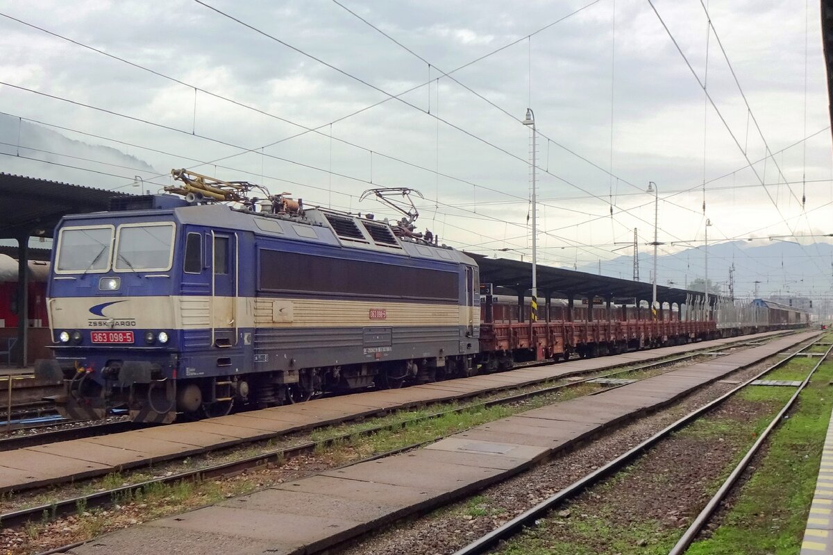 ZSSK Cargo 363 098 hauls a mixed freight through Zilina on 26 August 2021.
