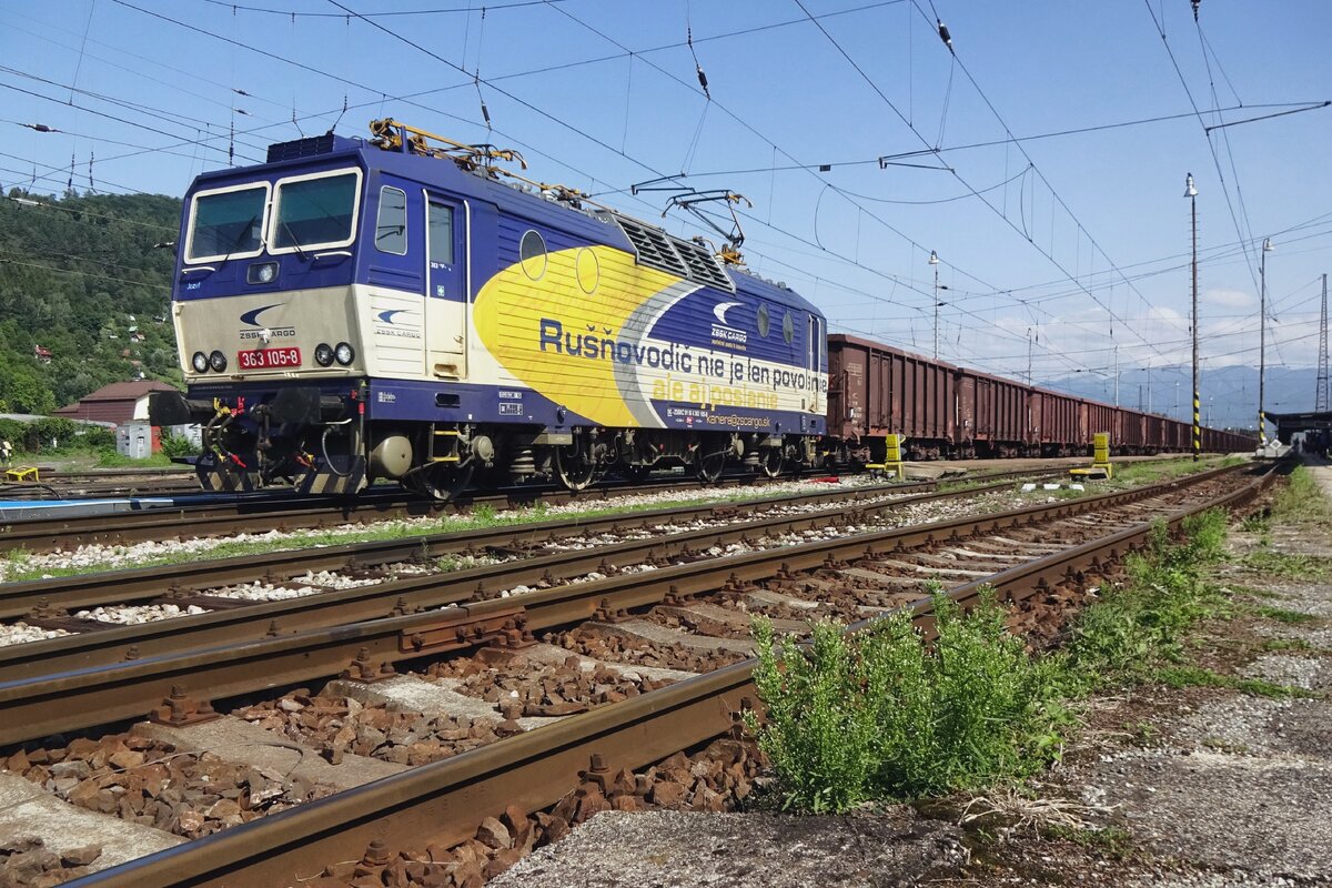 ZSSK Cargo 363 105 hauls am empty coal train through Zilina and will take a break on 25 August 2021.