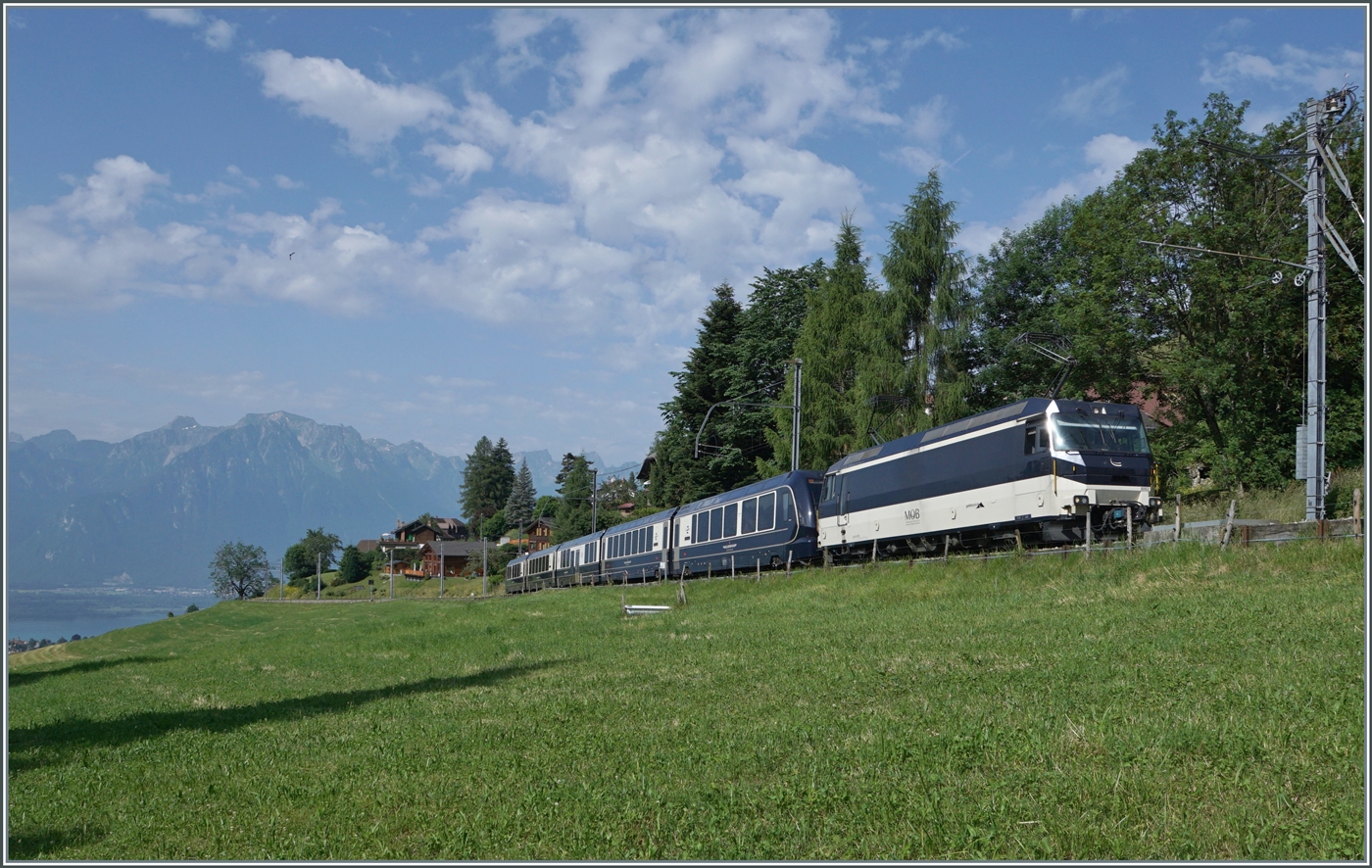 The MOB Ge 4/4 Series 8000 is operating with its GoldenPass Express Montreux - Interlaken Ost and will soon reach Les Avants.

June 15, 2025