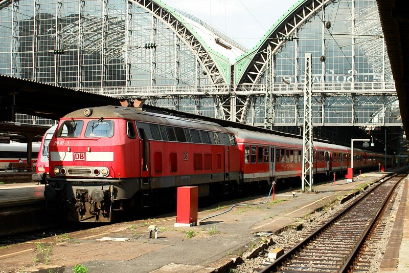 218 111-3 at Frankfurt main train station here in July 2008.