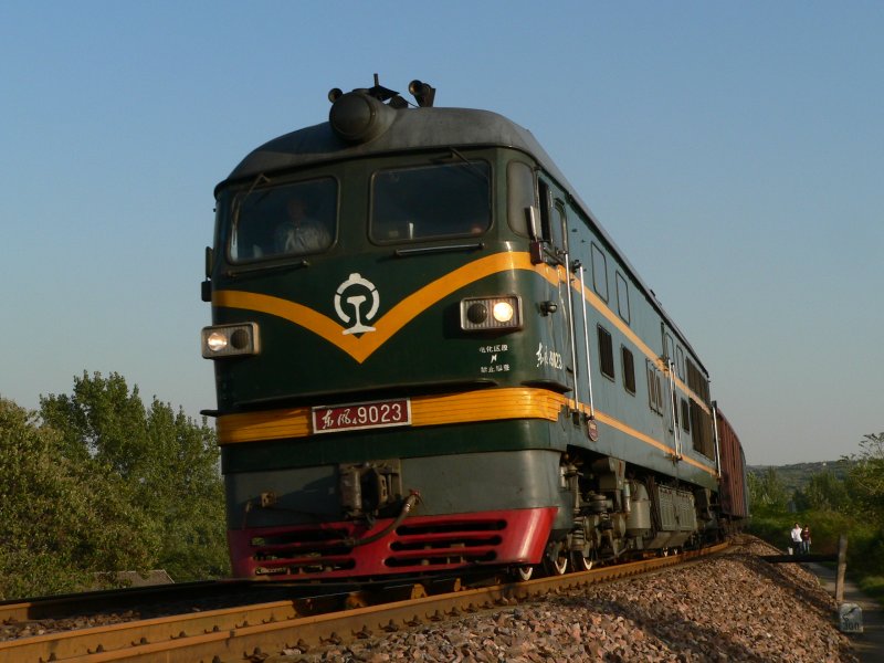 DF4 9023 in Luoyang. 2007