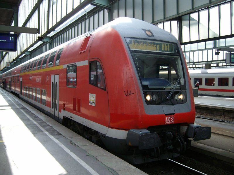 Doppelstock-Steuerwagen Made in Grlitz                                 RE nach Heidelberg am 07.09.2009 in Stuttgart Hbf