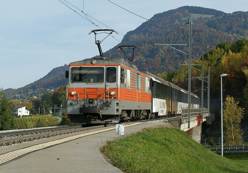 Ex GFM (TPF) GDe 4/4 with a Golden Pass Panoramic by Chtelard (VD)
12.10.2008