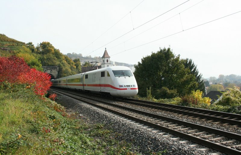 ICE 401 520-2 on 12.10.2008 at Istein.