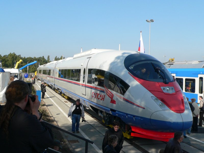 New Russian high speed train SAPSAN (Velaro RUS), based on German ICE3, will connect Moscow and St. Petersburg with a maximum speed of 250 km/h (155 mph). Innotrans in Berlin, 2008