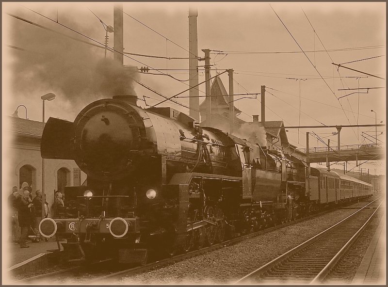 On October 4th, 1859 the first train was running through Luxembourg and on October 4th, 2009 this anniversary was celebtated with a steam train.