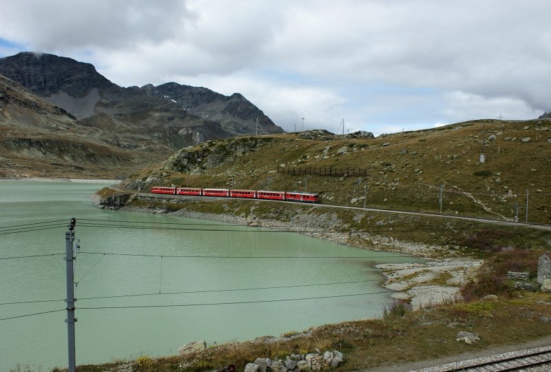 On the Lago Bianco (The with Lake)
17.09.2009