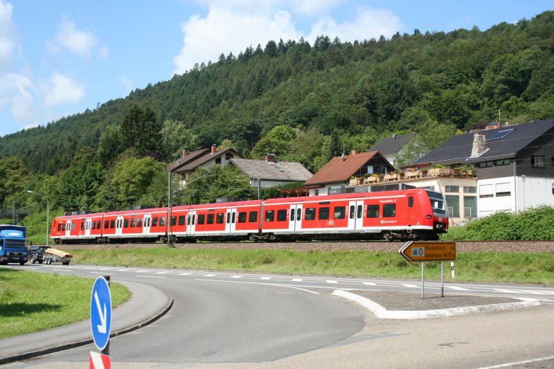 S-Bahn Rhein-Neckar DB 425 205-2/705-1  Germersheim  on 13. July 2009 at Neckarhausen.