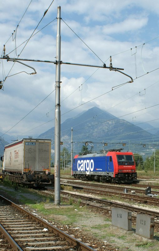 SBB Cargo Re 484 006 in Domodossola
(27.07.2009)