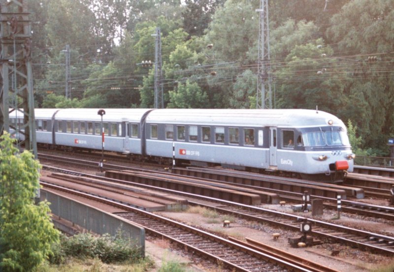 SBB RAe TEE 1054 on 10.06.1993 at Singen(Htw.).