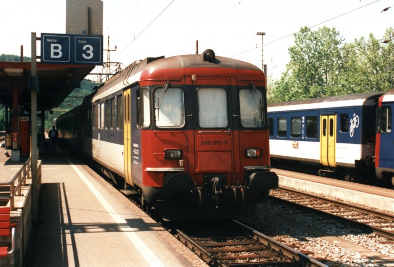 SBB RBe 4/4 (1414) 540 013-0 on 18.05.1999 at Wettingen.
